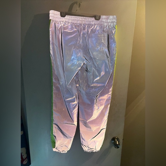 Forever 21 NASA Reflective Pants Large Men’s - Picture 3 of 3